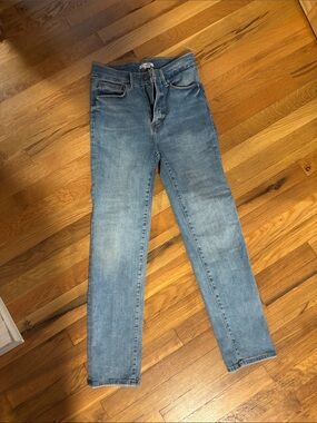 Good American Light Wash Slim Women’s Jeans